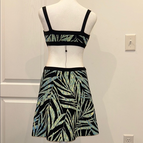 BCBGMAXAZRIA Tropical Leaf Print Cutout Dress, Size Small - Picture 5 of 7